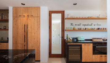 Resa Estates finca Can Floral Ibiza sale koop kitchen 2.jpg